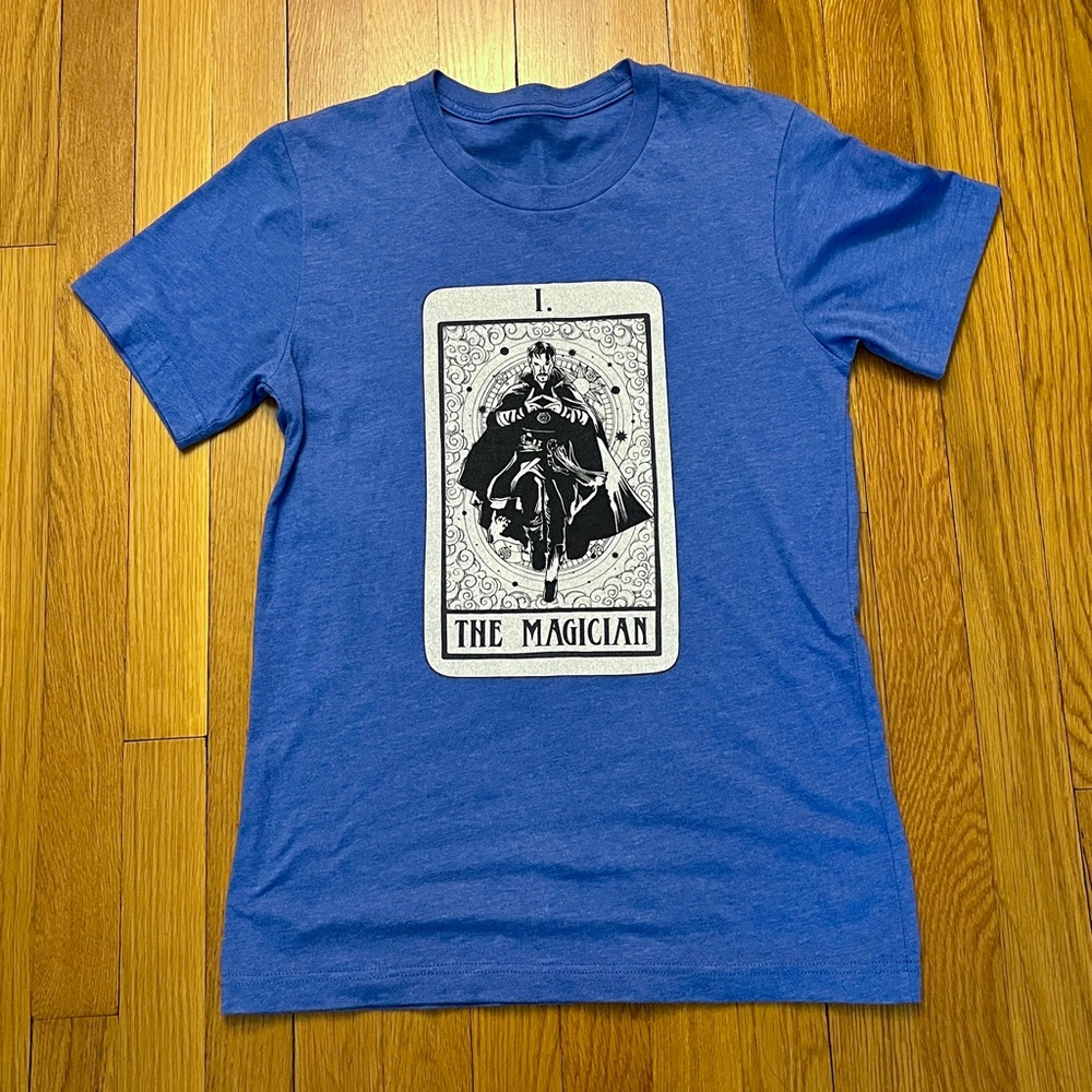 Doctor Strange Tarot Tshirt, size small